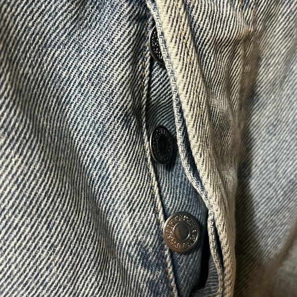 Levi's Classic Blue Denim Mini Skirt - Picture 4 of 4